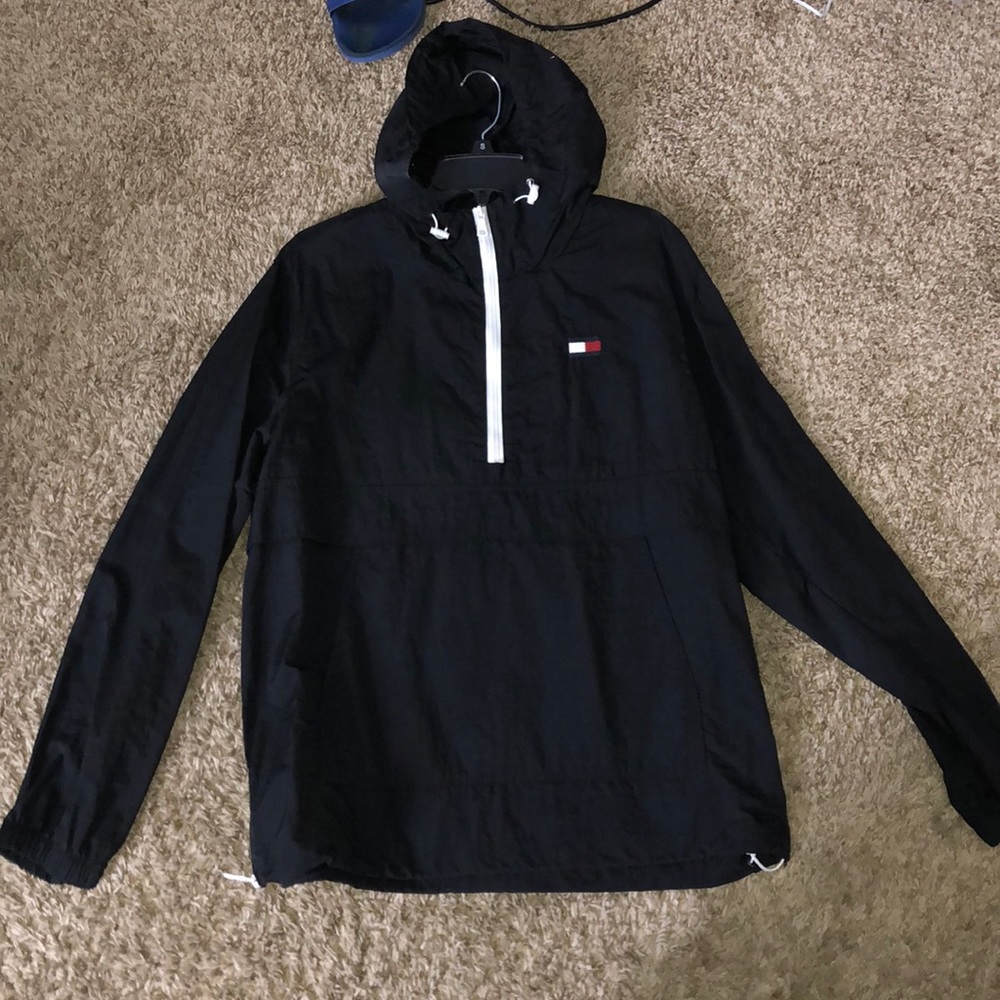 Tommy Hilfiger wind breaker